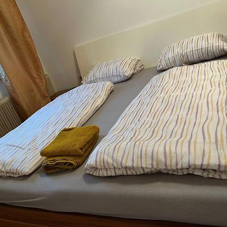 Cozy Rooms In An Elegant House Відень Екстер'єр фото