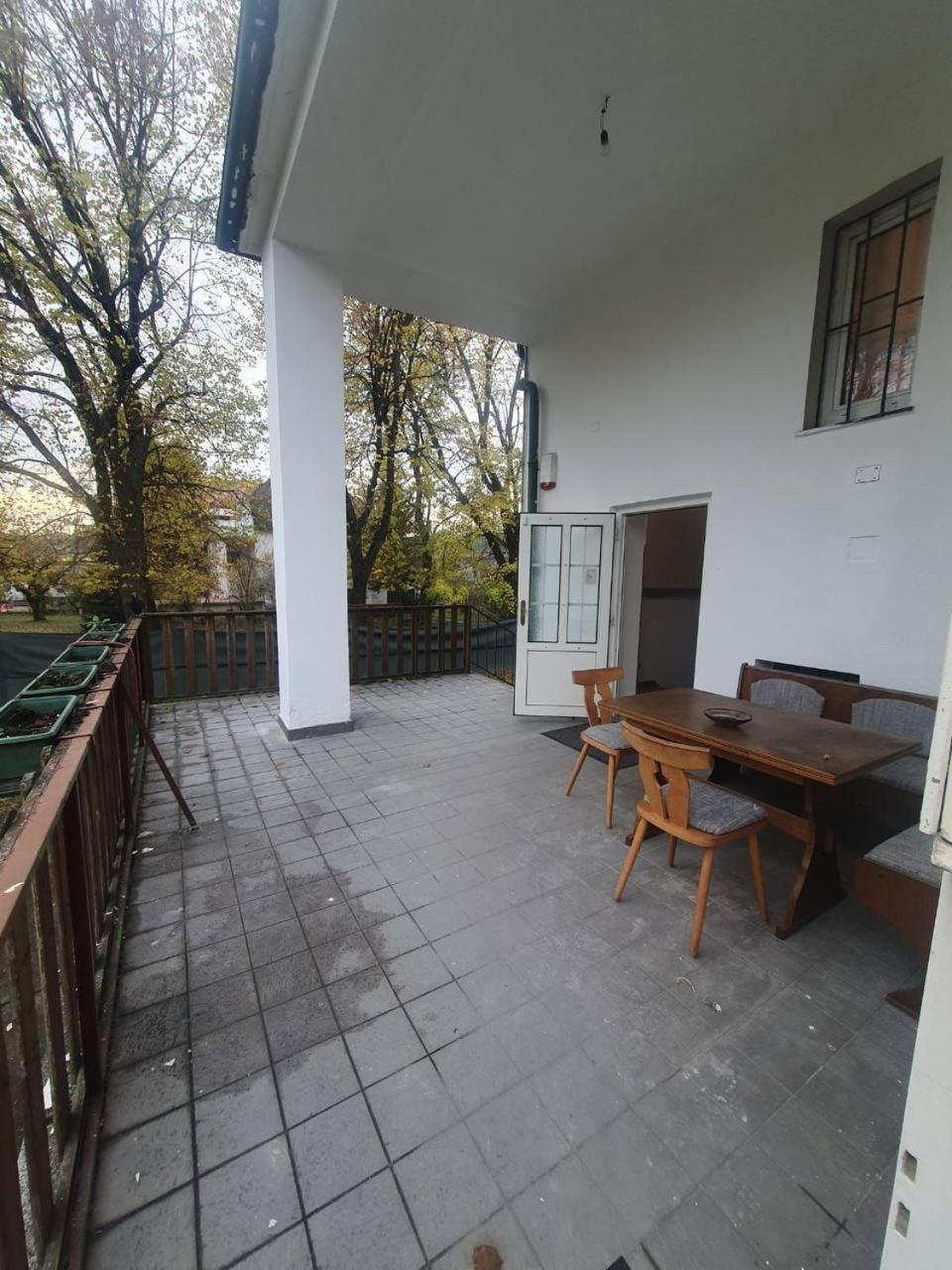 Cozy Rooms In An Elegant House Відень Екстер'єр фото