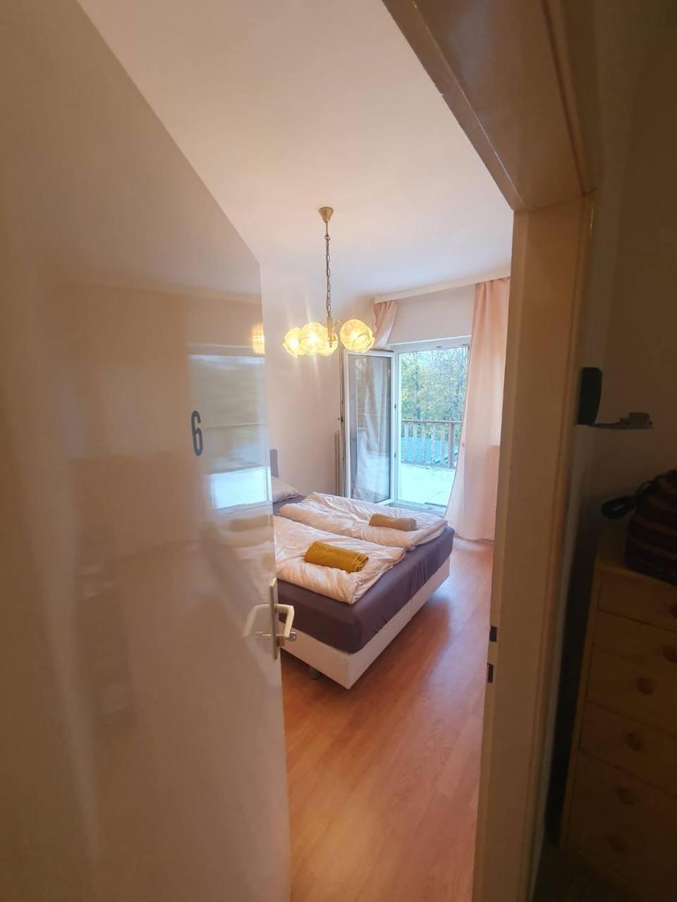 Cozy Rooms In An Elegant House Відень Екстер'єр фото
